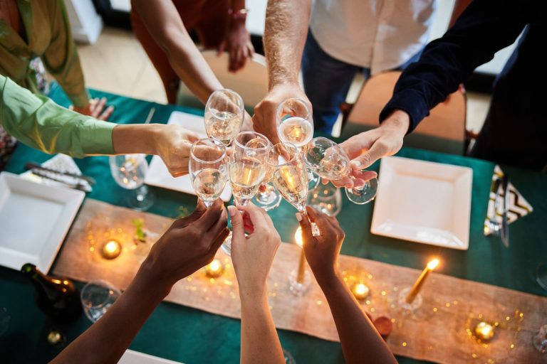 iStock-1399354042 Celebración